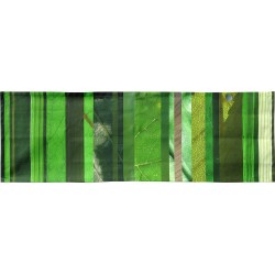 Cross runner with green vertical stripes