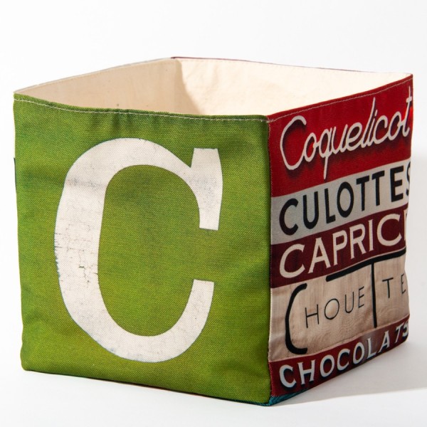 Alphabet letter box C - front view big white C on green back - Maron Bouillie Home goods basket made in France Alphabet letter box C - front view big white C on green back - Maron Bouillie Home goods basket made in France