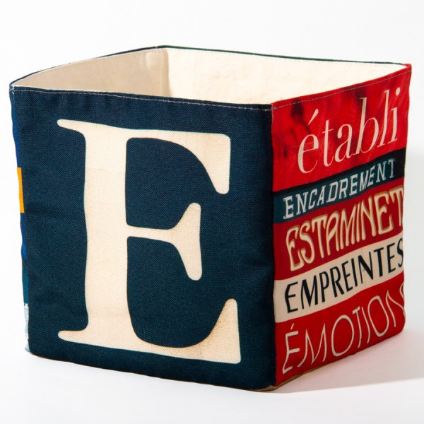 Alphabet letter box E - front view big beige E on navy blue back - Maron Bouillie Home goods basket made in France Alphabet letter box E - front view big beige E on navy blue back - Maron Bouillie Home goods basket made in France