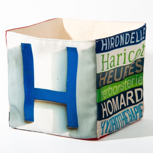 Alphabet letter box H - back view big blue H on white back - Maron Bouillie Home goods basket made in France Alphabet letter box H - back view big blue H on white back - Maron Bouillie Home goods basket made in France