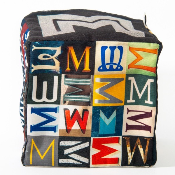 Panier de rangement maison deco lettre M - Vue dessous 16 petits M - Maron Bouillie made in France