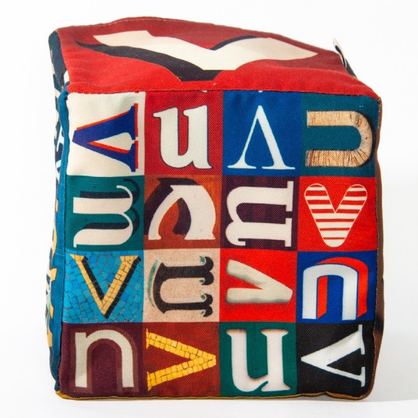 Panier de rangement maison deco lettre UV - Vue dessous 16 petits U and V - Maron Bouillie made in France