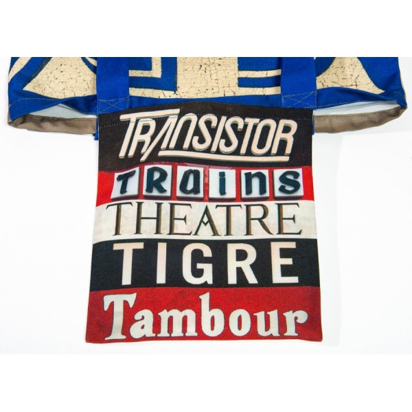 T Initial bag inside pocket printed with French words Tigre, Tambour - Maron Bouillie letter tote bag