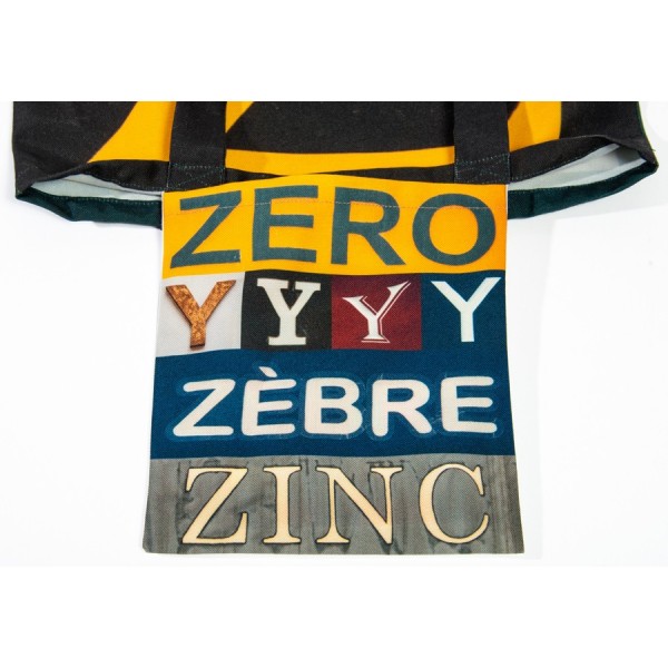YZ Initial bag inside pocket printed with French words Zèbre, Zinc - Maron Bouillie letter tote bag YZ Initial bag inside pocket printed with French words Zèbre, Zinc - Maron Bouillie letter tote bag
