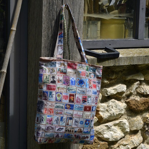 Eco-friendly Tote bag Brocante - "Clés et timbre" - Maron Bouillie made in France Eco-friendly Tote bag Brocante - "Clés et timbre" - Maron Bouillie made in France