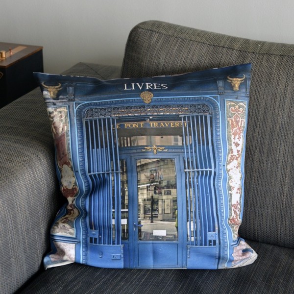 Housse de coussin Livres Le pont traversé - collection Paris retro - Maron Bouillie made in France