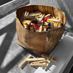 Decorative basket in fabric printed with wooden photo filled with clothes pegs - Maron Bouillie made in France