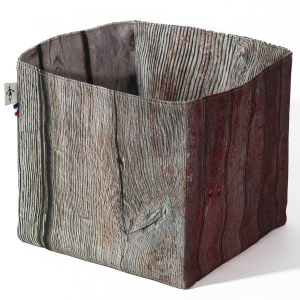 Old wood home box trompe l’oeil print from Maron Bouillie made in France Old wood home box trompe l’oeil print from Maron Bouillie made in France