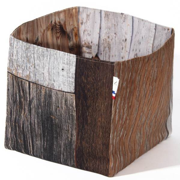 Old wood home basket trompe l’oeil print from Maron Bouillie made in France Old wood home basket trompe l’oeil print from Maron Bouillie made in France
