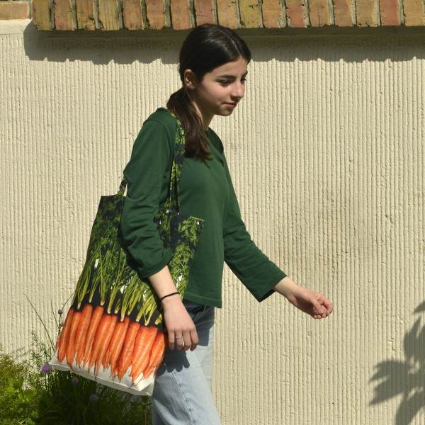 Large Vegetable Shopping Bag Carrots carried by a Young Girl -  Maron Bouillie market tote