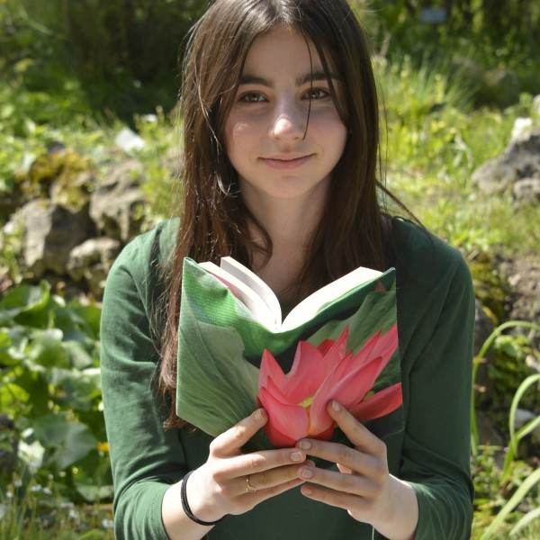 Oriental lotus floral book cover - Maron Bouillie made in France Oriental lotus floral book cover - Maron Bouillie made in France
