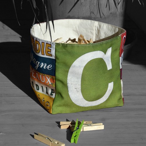 Letter C storage basket filled with clothes pegs - Maron Bouillie made in France