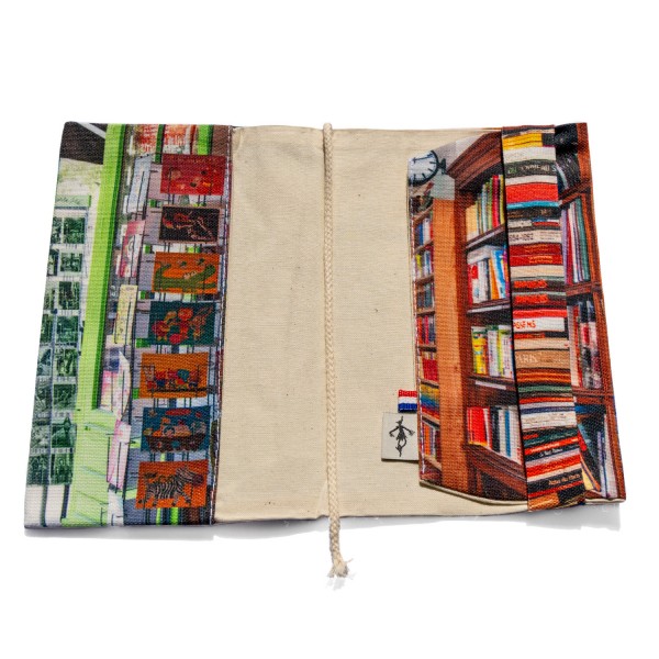 Protège livre tissu Paris Librairie Libre ère -  intérieur ouvert fond blanc - Maron Bouillie made in France
