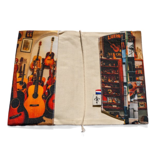 Protège livre tissu Paris Boutique Luthier -  intérieur ouvert fond blanc - Maron Bouillie made in France