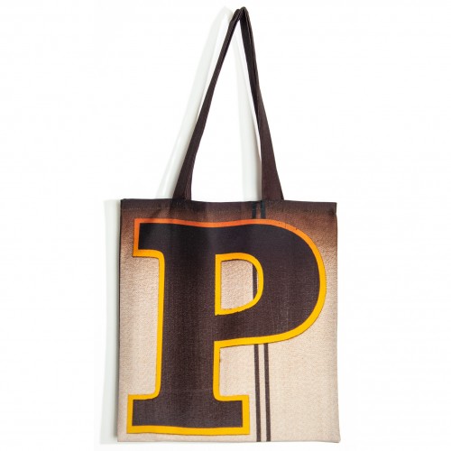 Sac initiale P - vue de face grand P marron et jaune fond beige - Sac personnalisé Maron Bouillie made in france