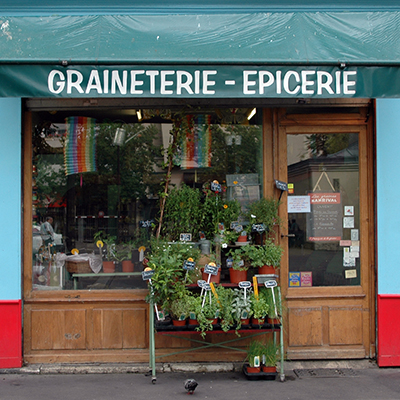 Paris La graineterie du marché d'Aligre