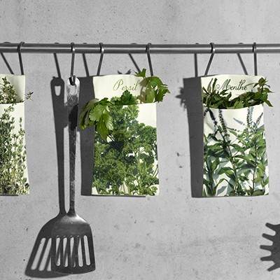 Herbs pouches